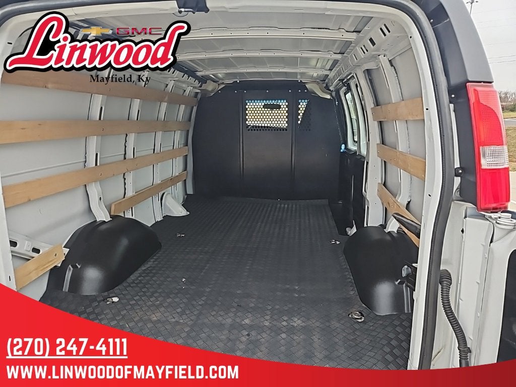 2024 Chevrolet Express Cargo 2500 WT