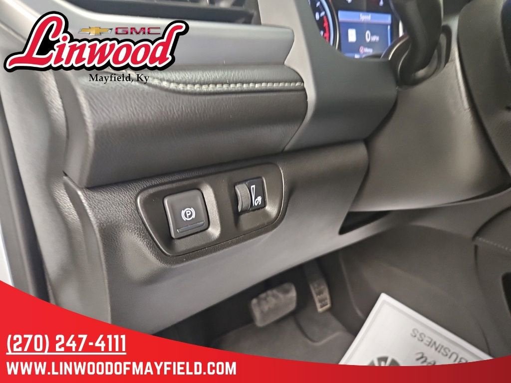 2023 GMC Acadia SLT