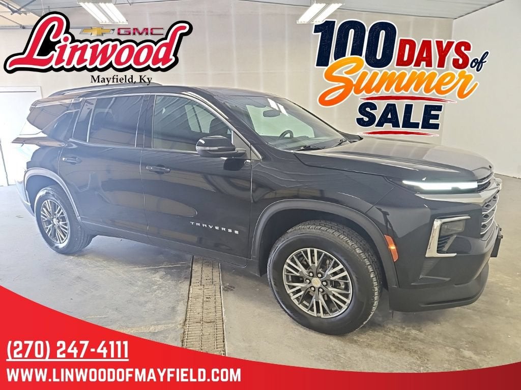 2025 Chevrolet Traverse LT