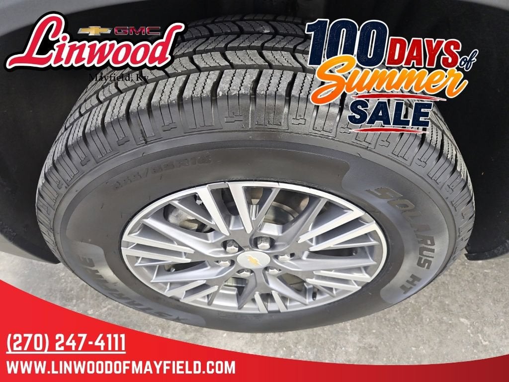 2025 Chevrolet Traverse LT