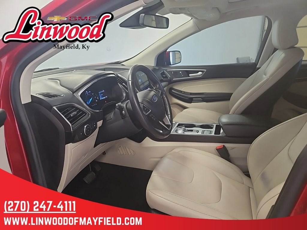 2021 Ford Edge Titanium