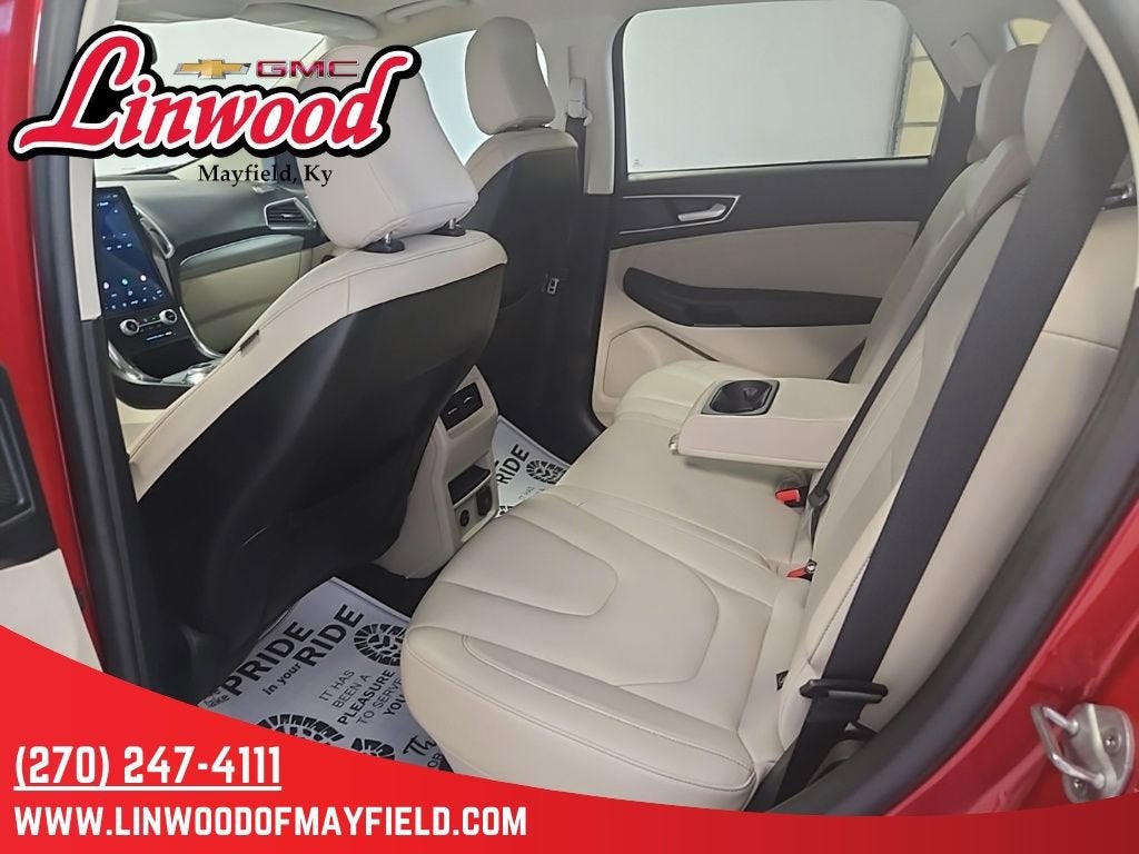 2021 Ford Edge Titanium