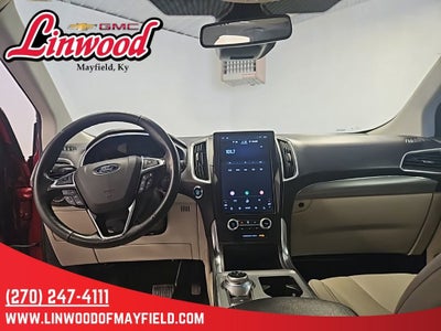 2021 Ford Edge Titanium
