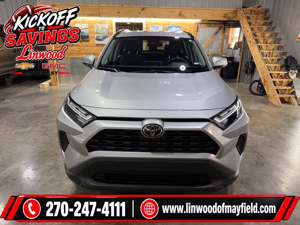 2025 Toyota RAV4 XLE