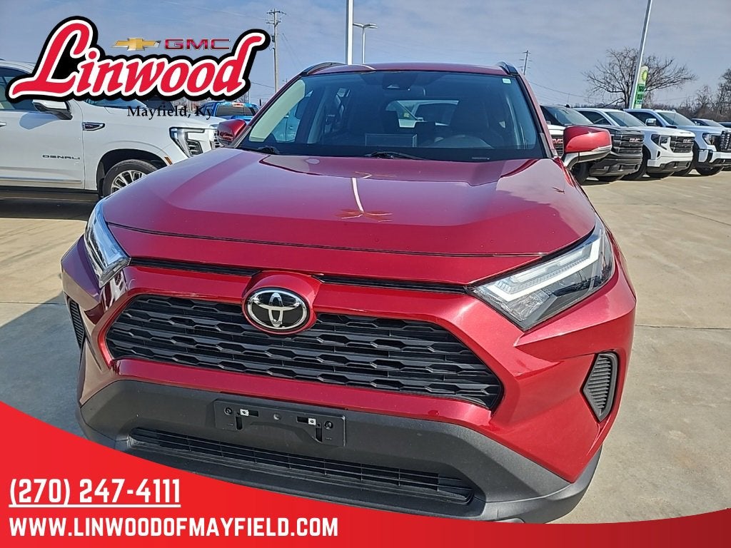 2023 Toyota RAV4 XLE