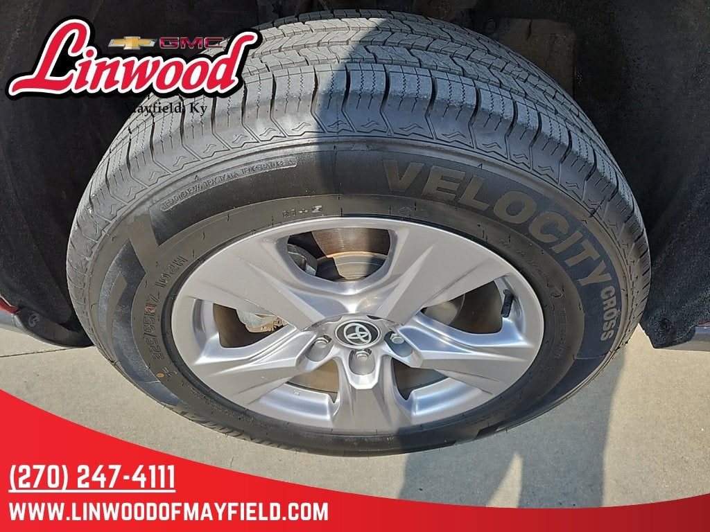 2023 Toyota RAV4 XLE