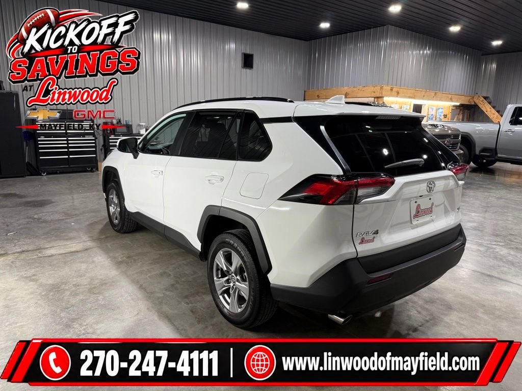 2025 Toyota RAV4 XLE