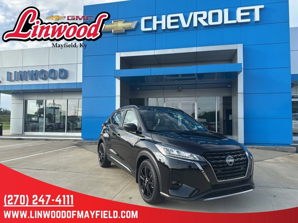 2024 Nissan Kicks SR