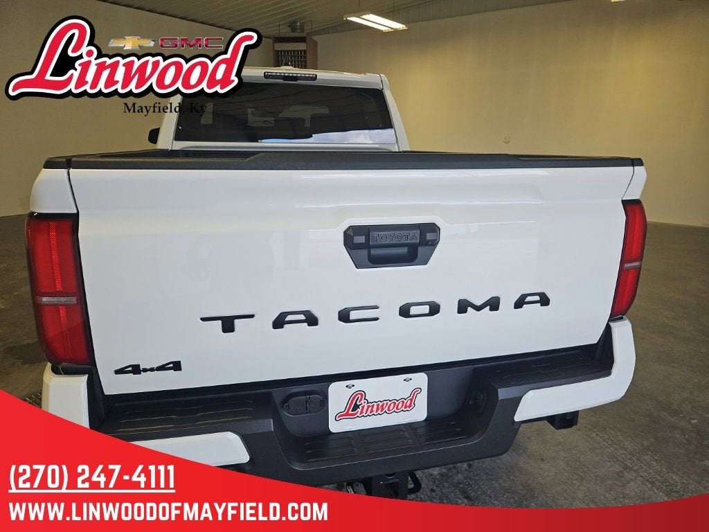 2026 Toyota Tacoma 4WD SR5