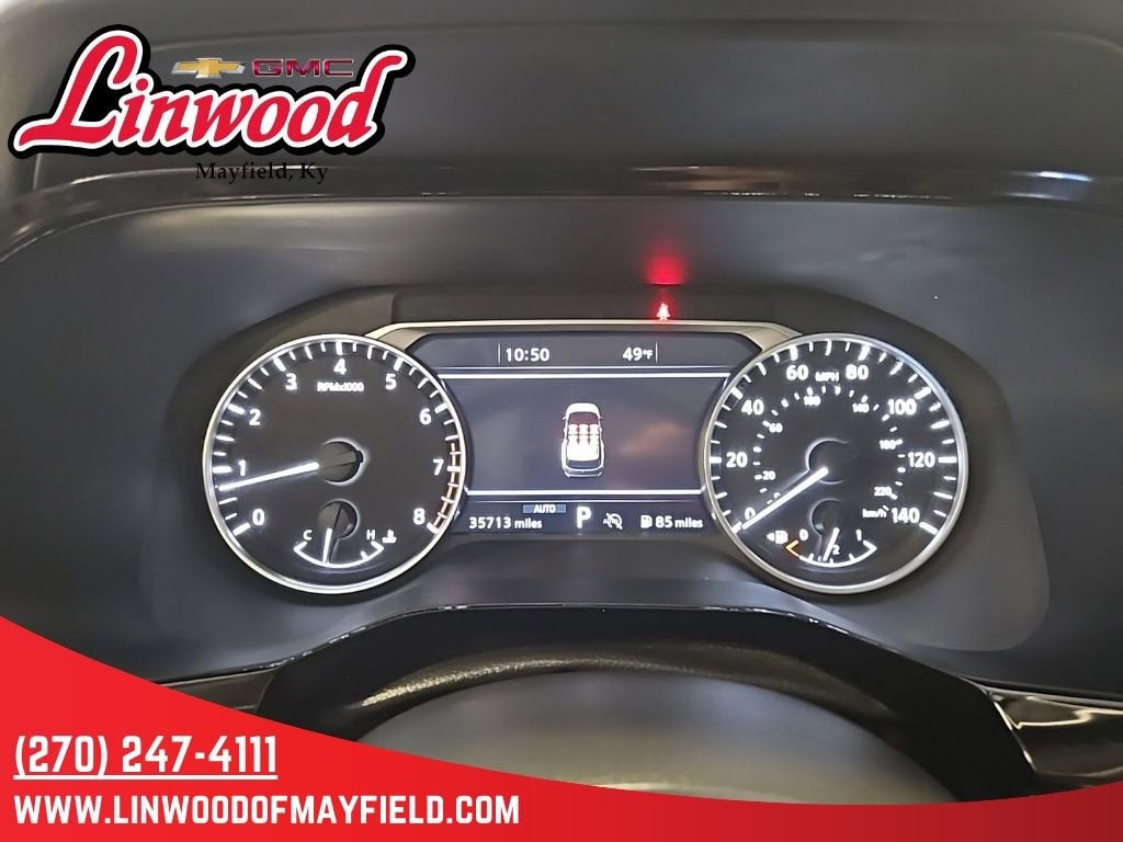 2023 Nissan Pathfinder SL