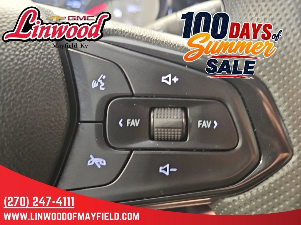 2025 Chevrolet Trax LS