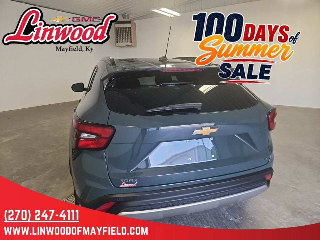 2025 Chevrolet Trax LT
