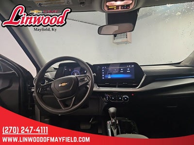 2025 Chevrolet Trax LT